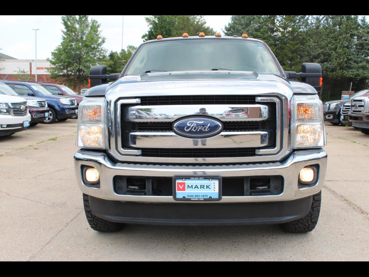Used 2013 Ford F250 Lariat w/ Lariat Ultimate Pkg AWD/4WD image 2