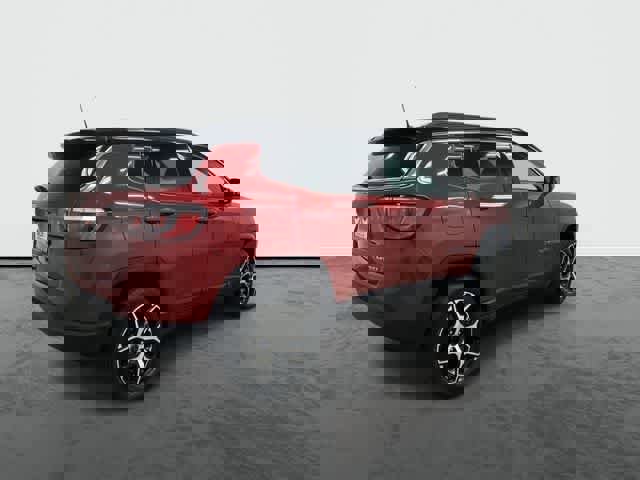 Used 2026 Jeep Compass Limited image 4