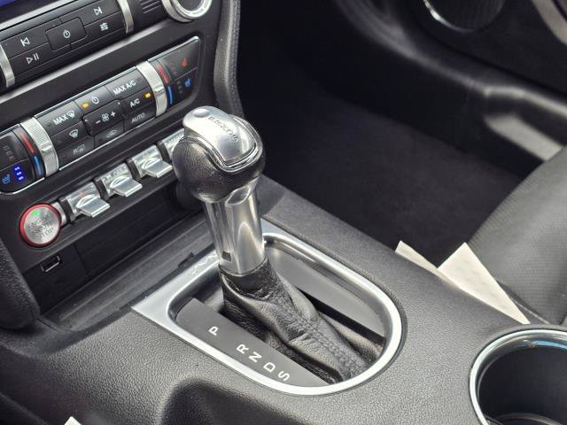 Used 2020 Ford Mustang Premium RWD image 22