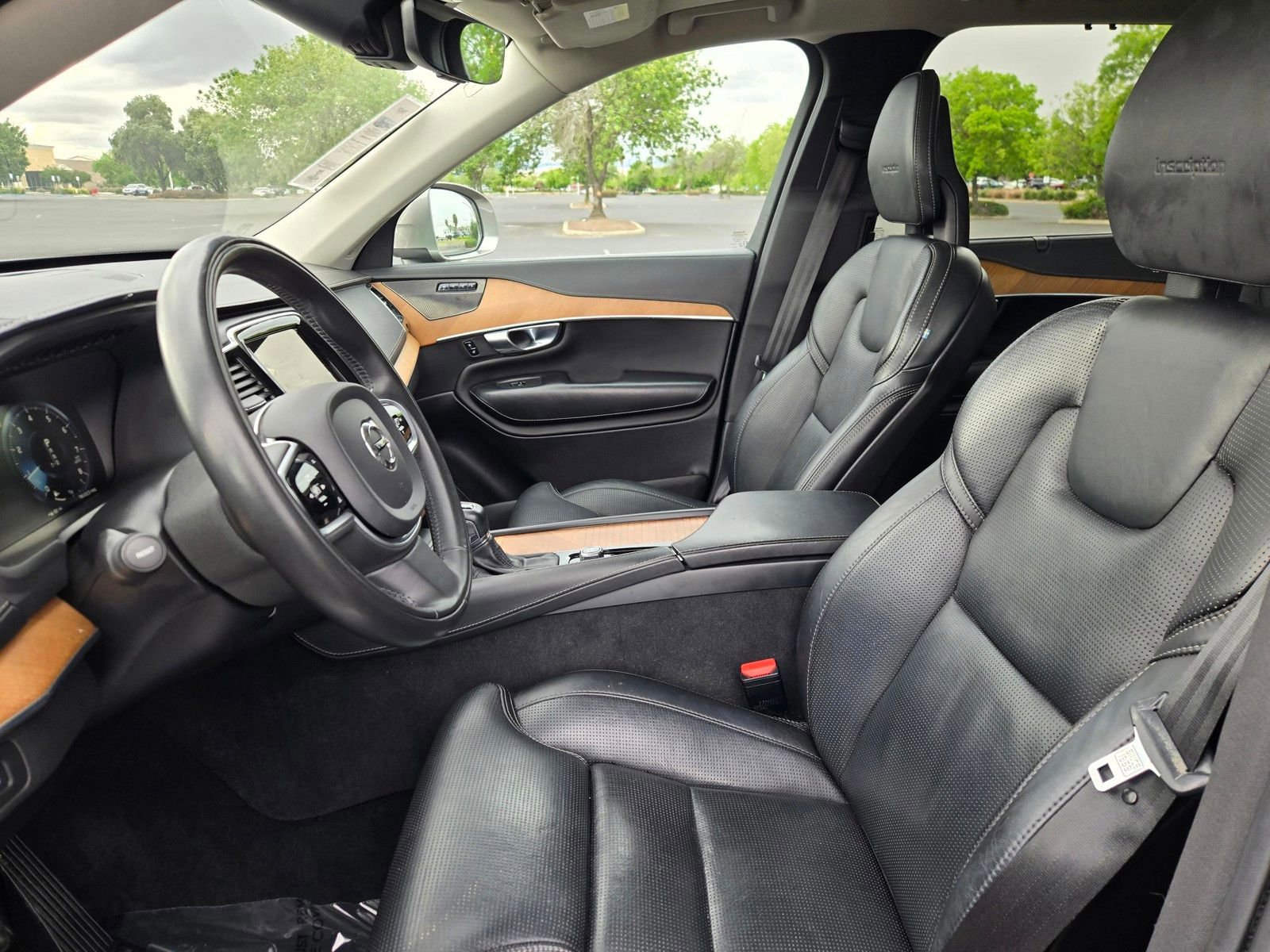 Used 2020 Volvo XC90 T6 Inscription w/ Protection Package Premier image 21