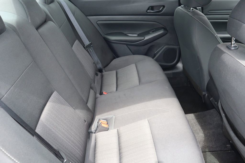 Certified 2024 Nissan Altima 2.5 SV w/ SV Premium Package image 25