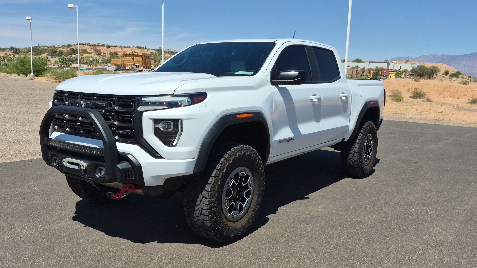 Used 2023 GMC Canyon AT4X w/ Edition 1 AWD/4WD image 7