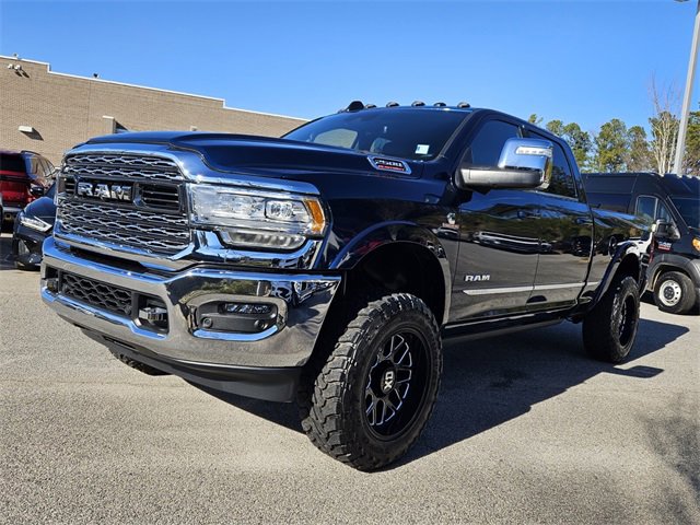 Used 2024 RAM 2500 Limited image 4