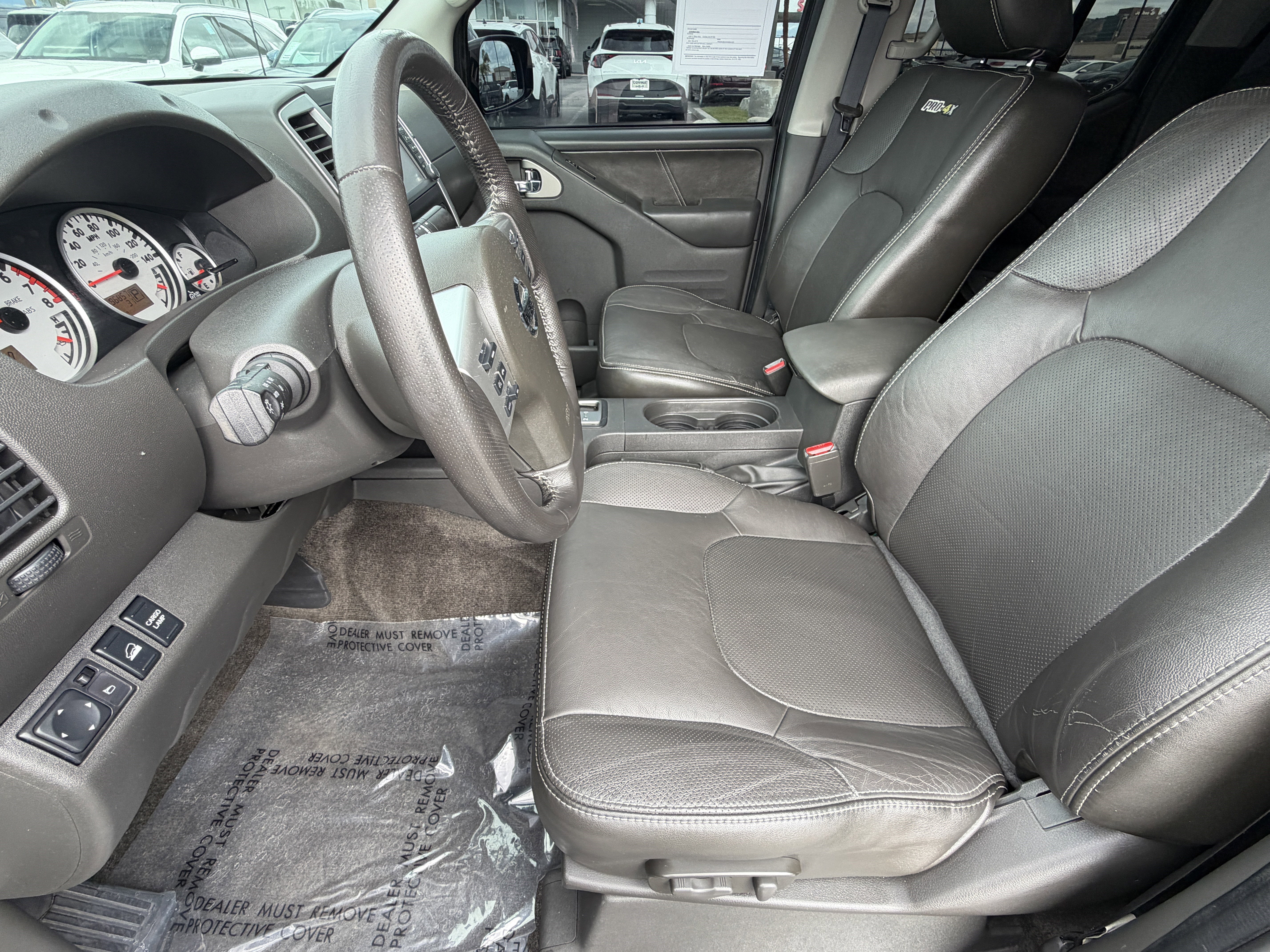 Used 2017 Nissan Frontier PRO-4X w/ Pro-4x Luxury Package AWD/4WD image 14