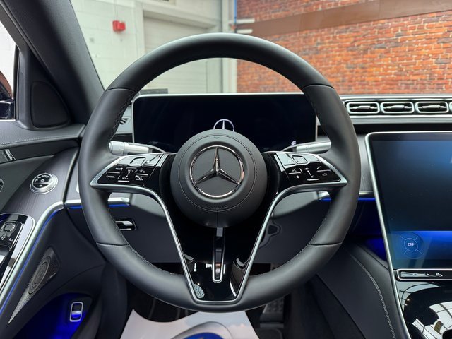 Used 2025 Mercedes-Benz S 500 S 500 image 14
