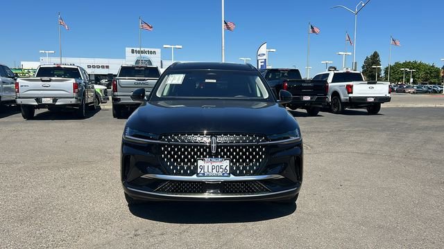 Used 2024 Lincoln Nautilus Reserve w/ Equipment Group 202A image 9