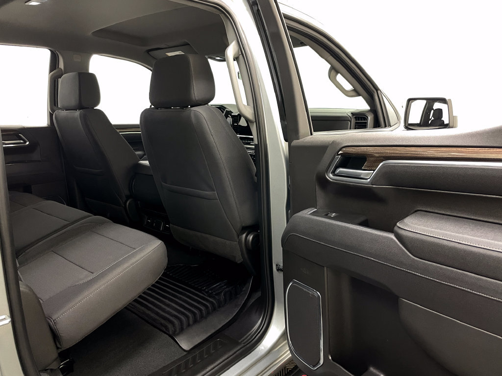 Certified 2025 Chevrolet Silverado 1500 LT AWD/4WD image 40