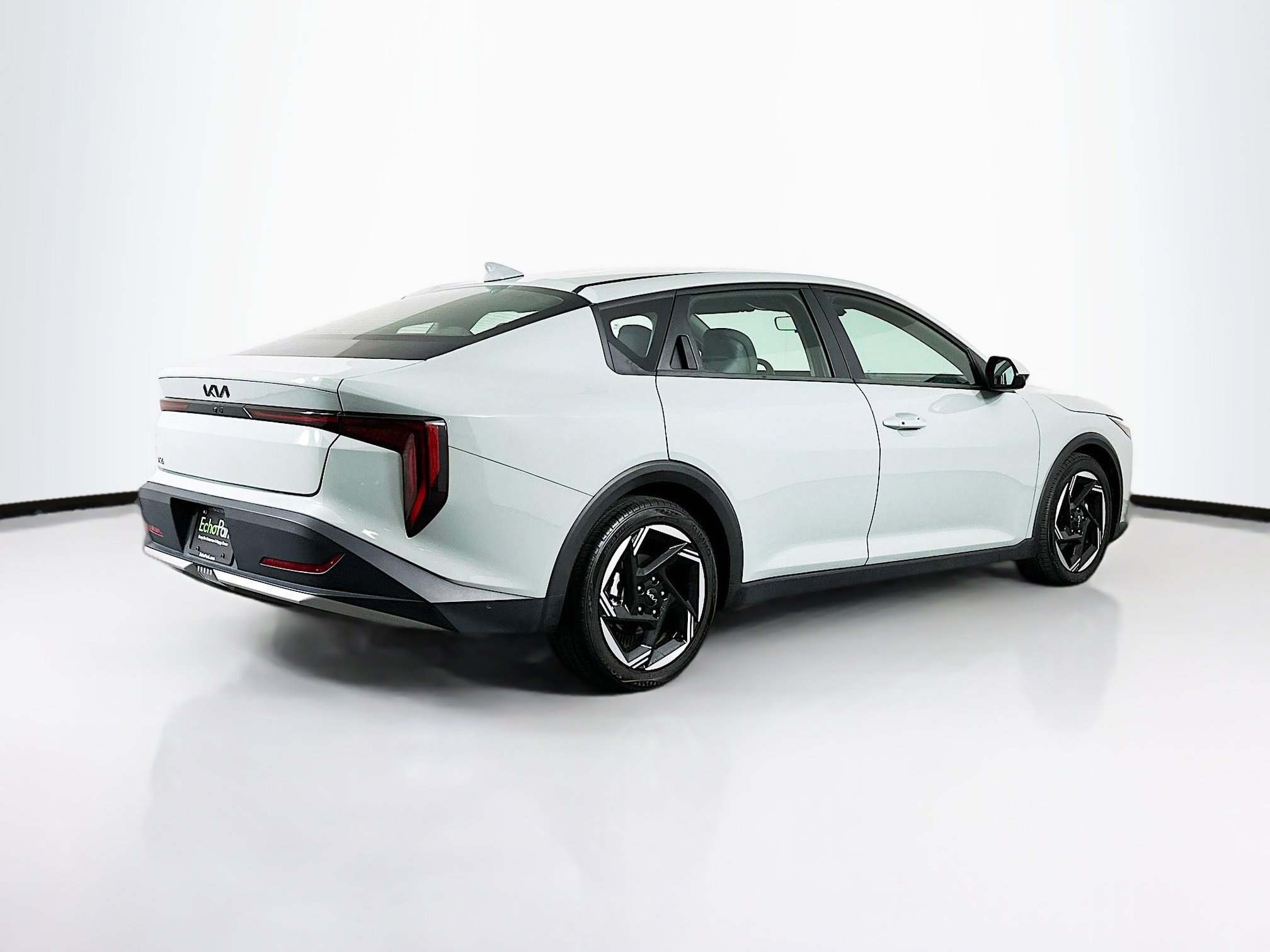 Used 2025 Kia K4 EX image 9