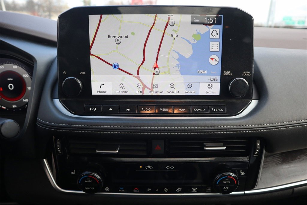 Certified 2022 Nissan Rogue Platinum w/ Head-Up Display Package image 21