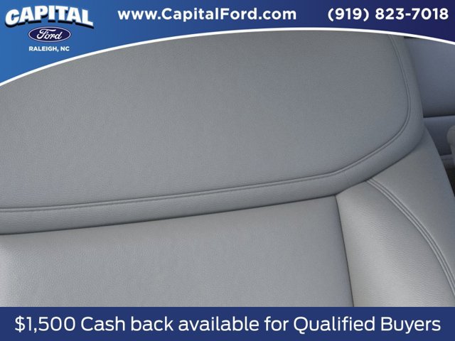 New 2026 Ford Expedition Active RWD image 17