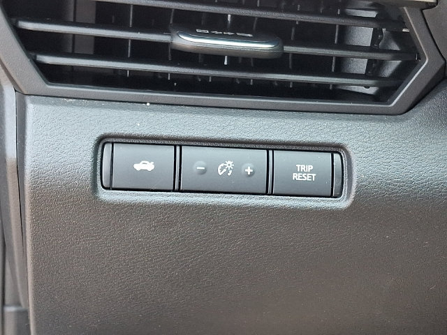 Used 2023 Nissan Altima 2.5 SV FWD image 24