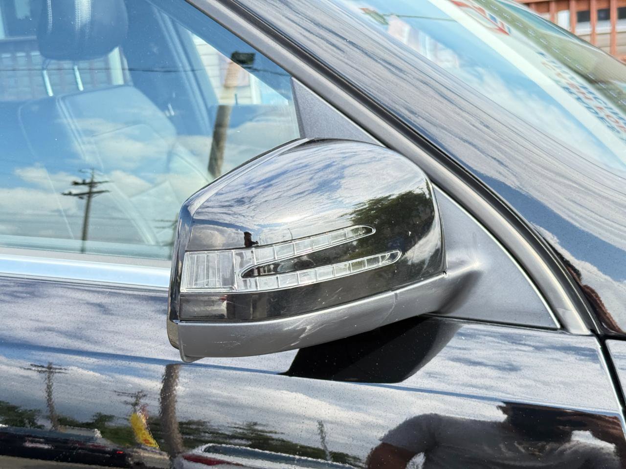 Used 2015 Mercedes-Benz ML 350 4MATIC w/ Premium 1 Package image 92