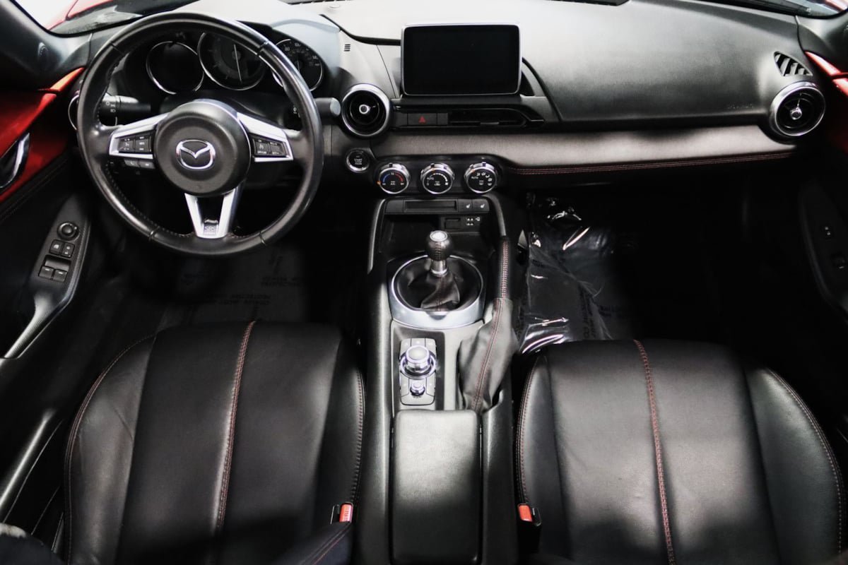 Used 2016 MAZDA MX-5 Miata Grand Touring RWD image 11