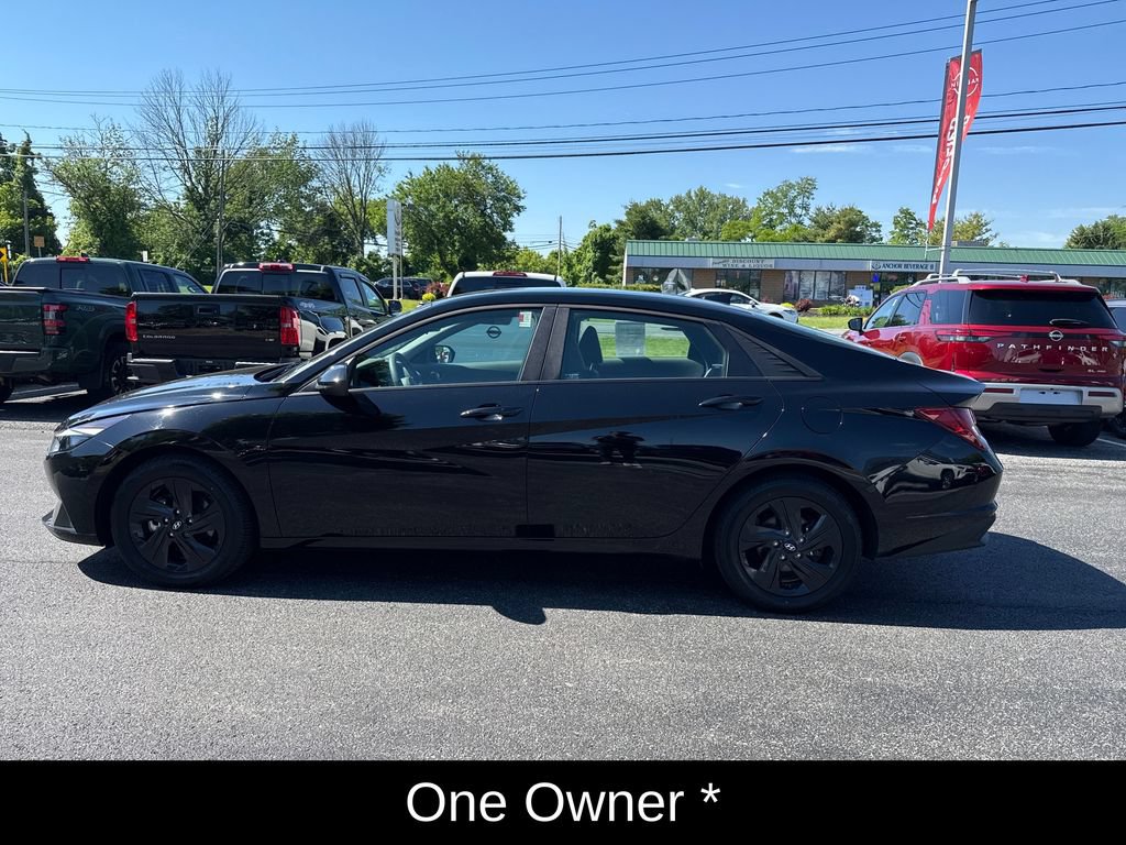 Used 2023 Hyundai Elantra Blue FWD image 8