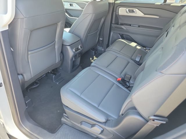 New 2026 Ford Explorer Active w/ Active Comfort Package RWD image 15