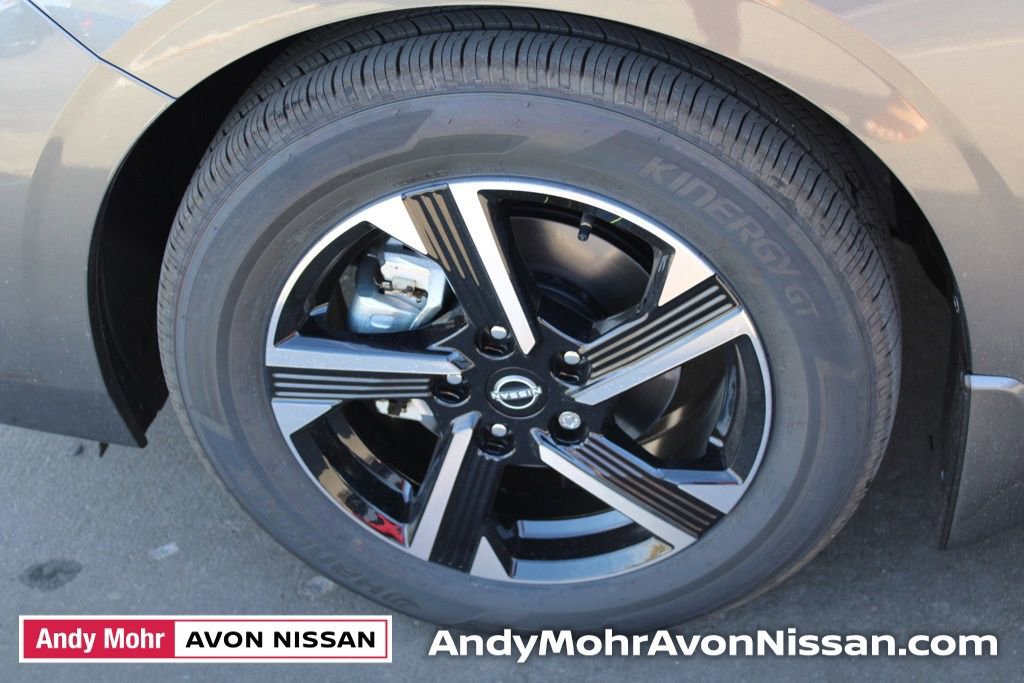 New 2025 Nissan Sentra SV w/ All-Weather Package image 6