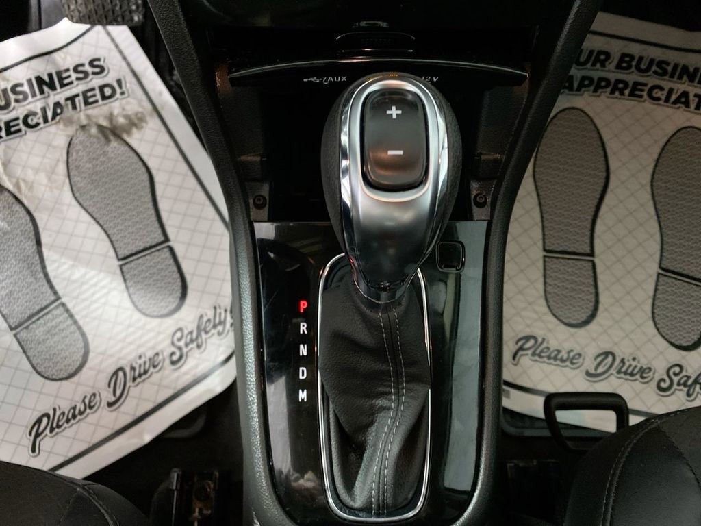 Certified 2022 Buick Encore Preferred w/ Safety Package image 19