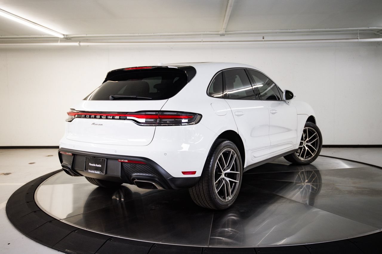Certified 2023 Porsche Macan AWD/4WD image 7