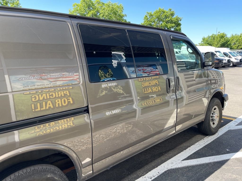 Used 2014 GMC Savana 2500 RWD image 6