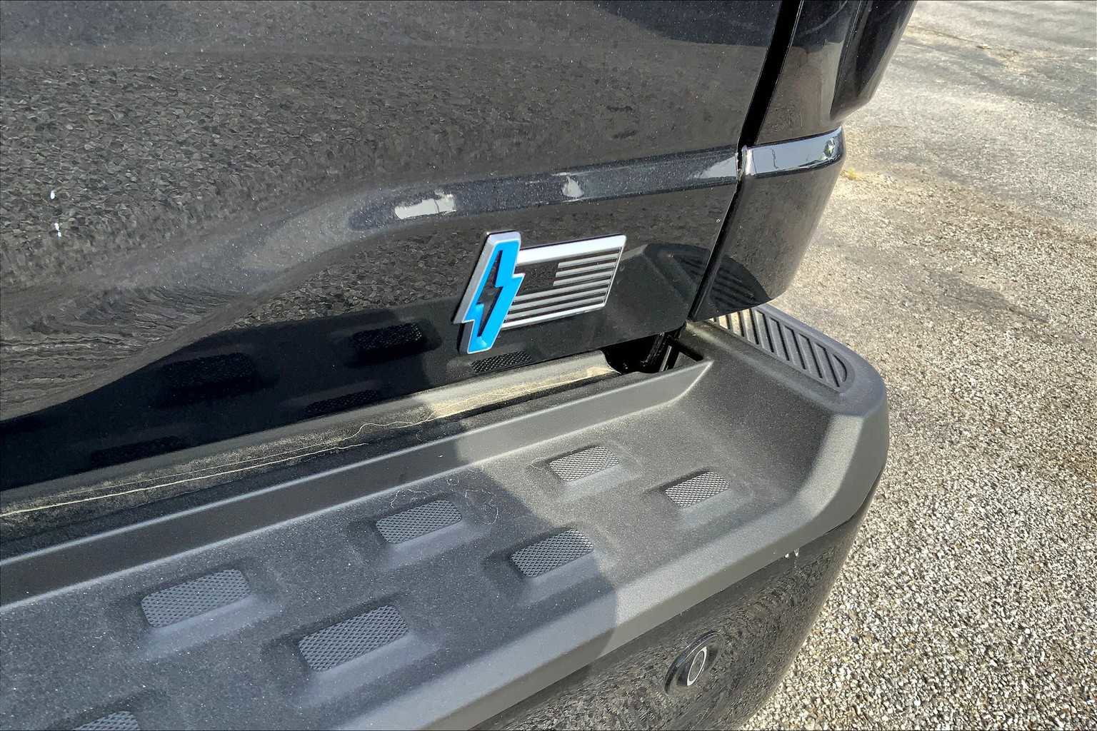 New 2025 Ford F150 Lightning Flash image 13