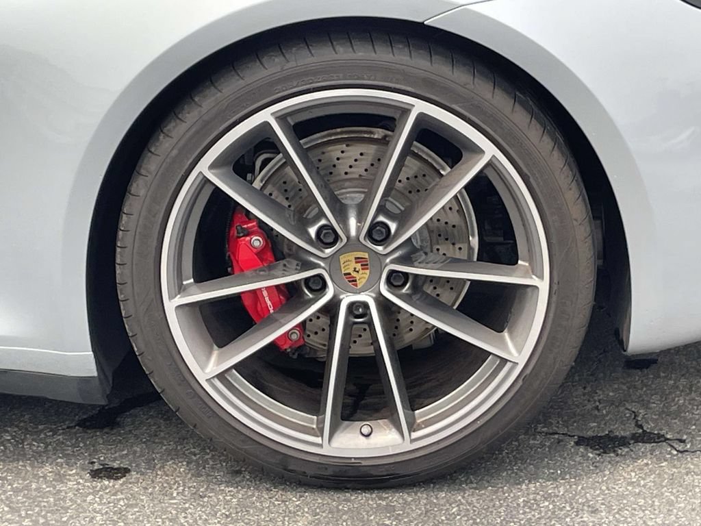 Used 2020 Porsche 911 Carrera S RWD image 9