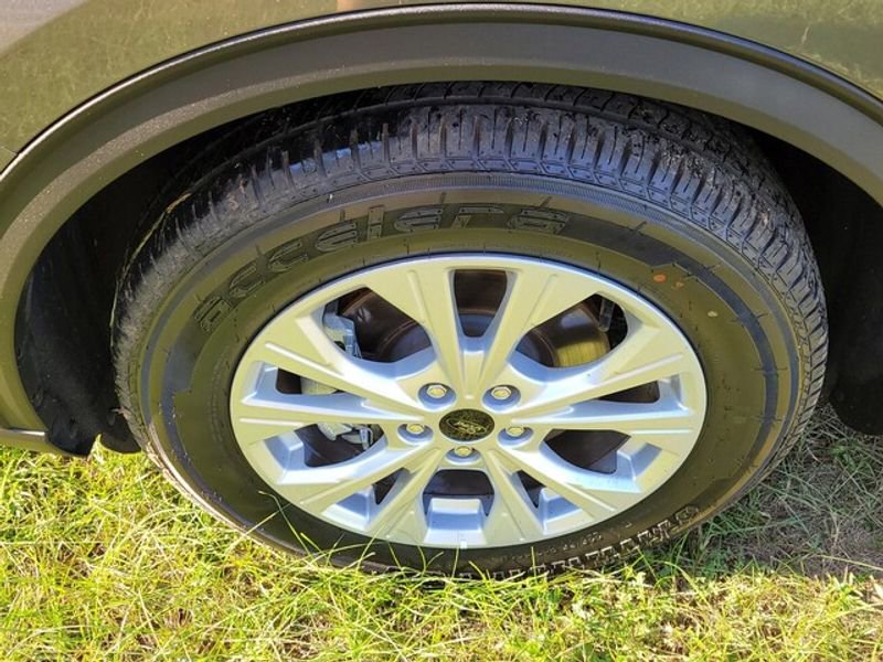 Used 2024 Ford Escape Active image 18