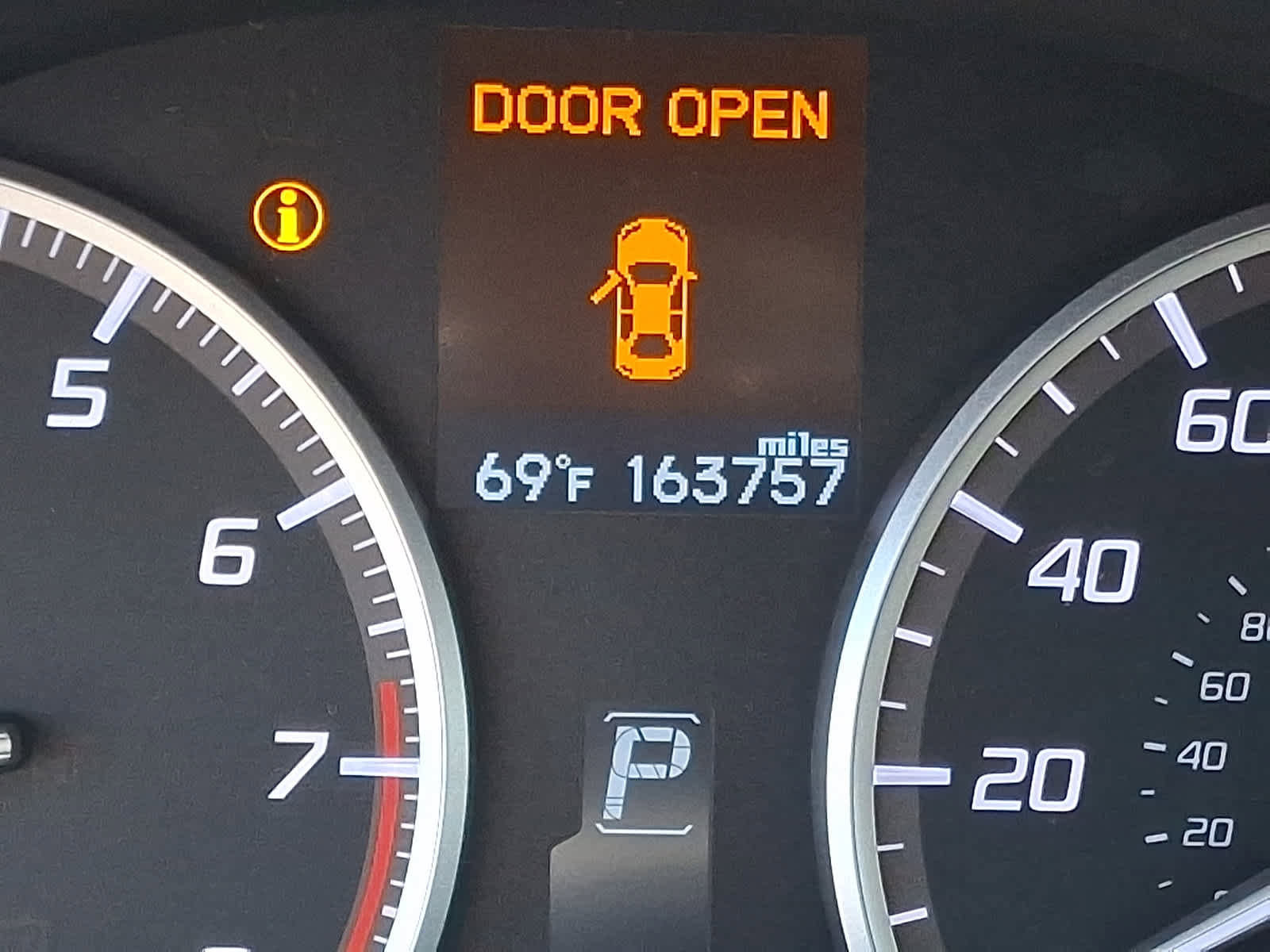 Used 2013 Acura ILX w/ Technology Package FWD image 23