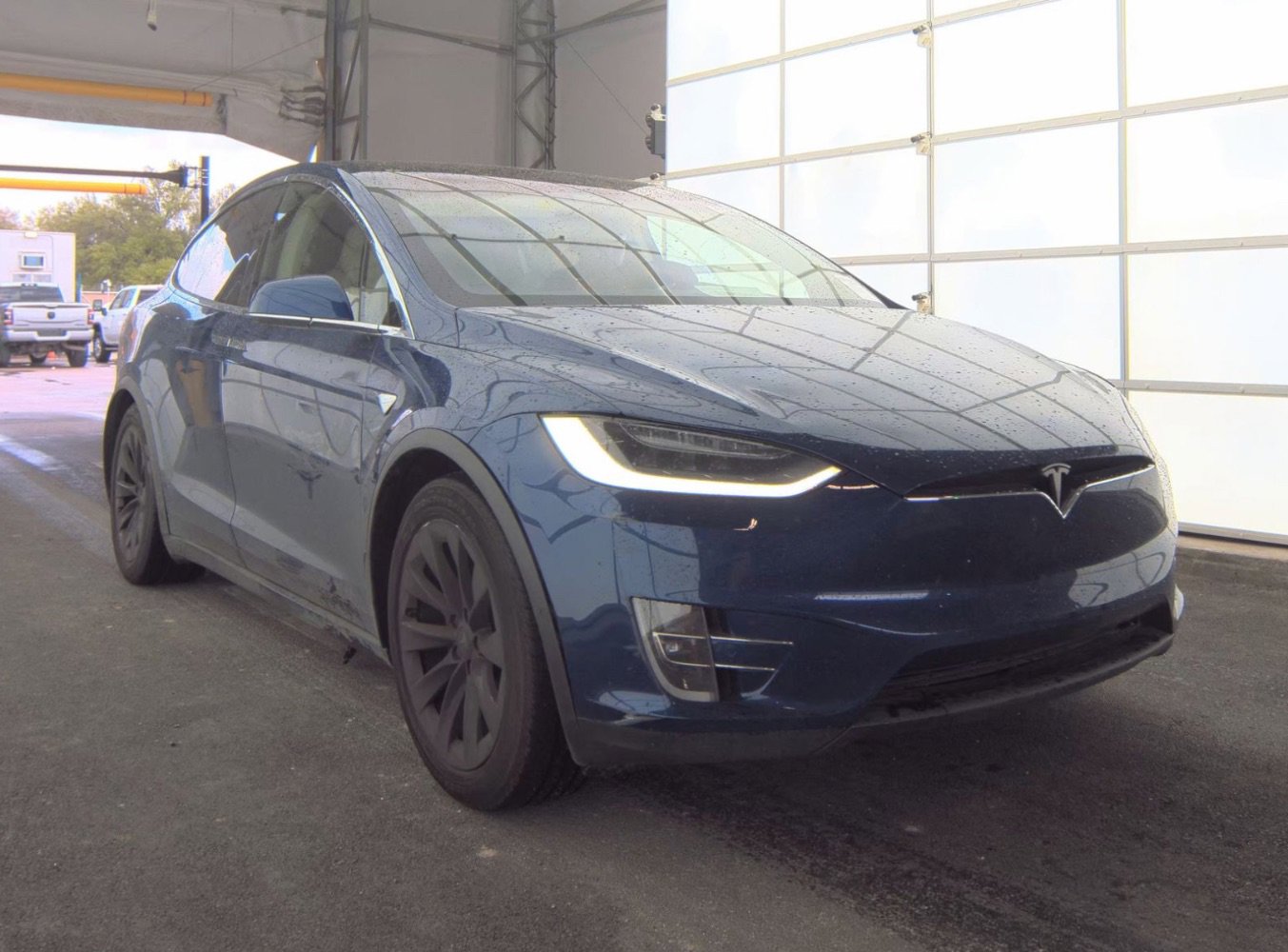 Used 2018 Tesla Model X P100D AWD/4WD image 3