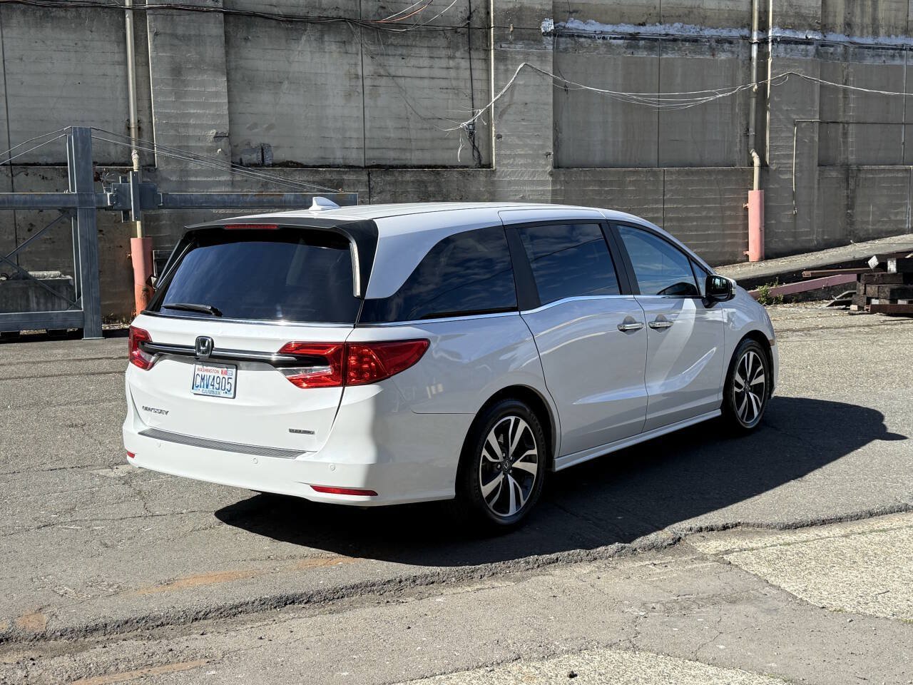 Used 2023 Honda Odyssey Touring image 71