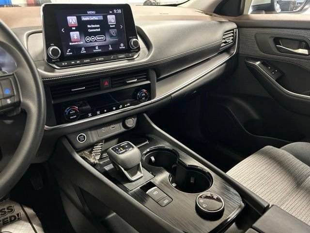 Used 2023 Nissan Rogue SV AWD/4WD image 25