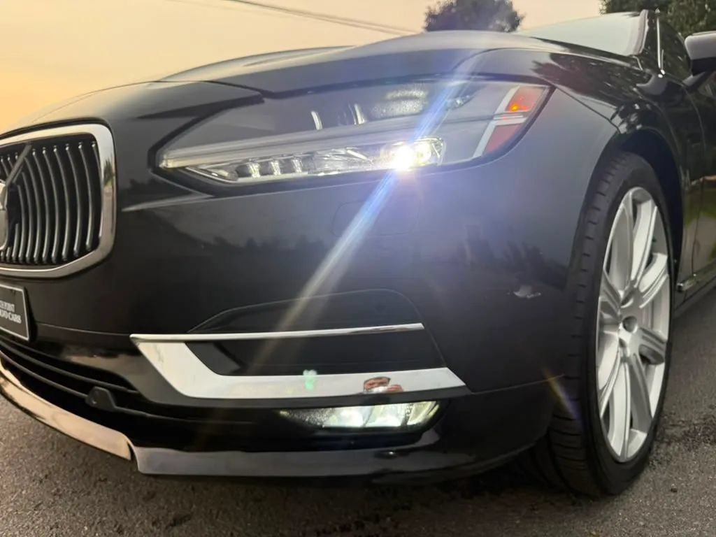 Used 2017 Volvo S90 T6 Inscription w/ Vision Package AWD/4WD image 10