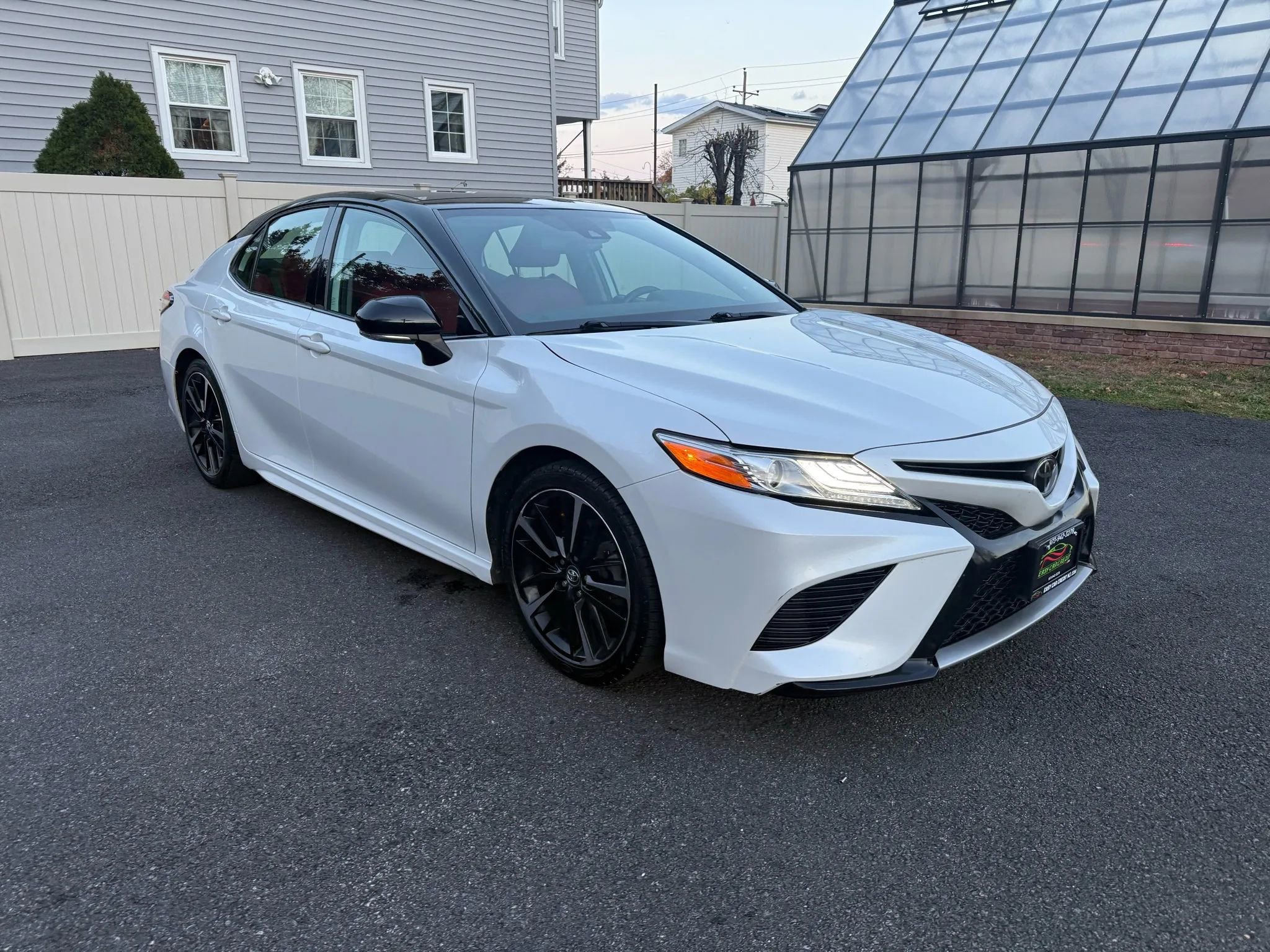Used 2020 Toyota Camry XSE image 19