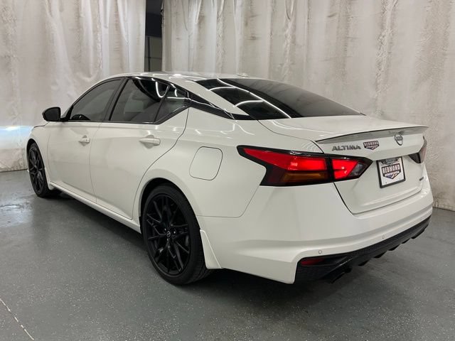 Used 2023 Nissan Altima 2.0 SR FWD image 5