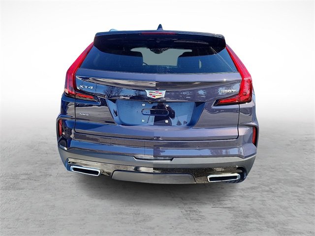 Used 2024 Cadillac XT4 Premium Luxury image 3
