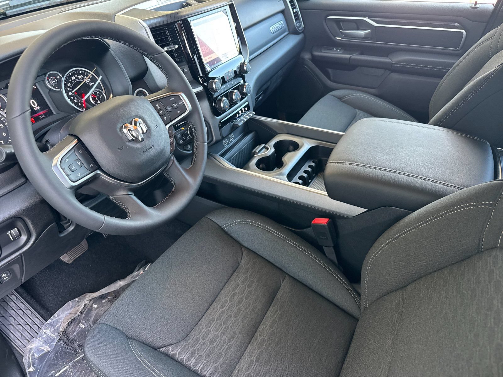 New 2026 RAM 1500 Big Horn AWD/4WD image 10