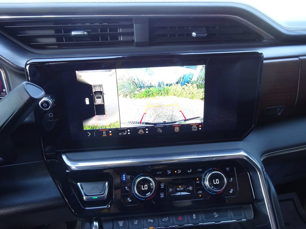 Certified 2025 GMC Sierra 2500 Denali Ultimate AWD/4WD image 31