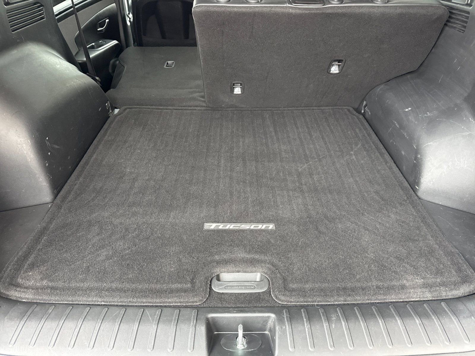 Used 2023 Hyundai Tucson SEL w/ Convenience Package image 16