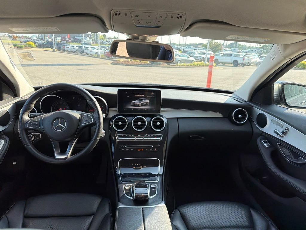 Used 2016 Mercedes-Benz C 300 Sedan image 27