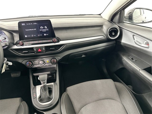 Used 2023 Kia Forte LXS image 24