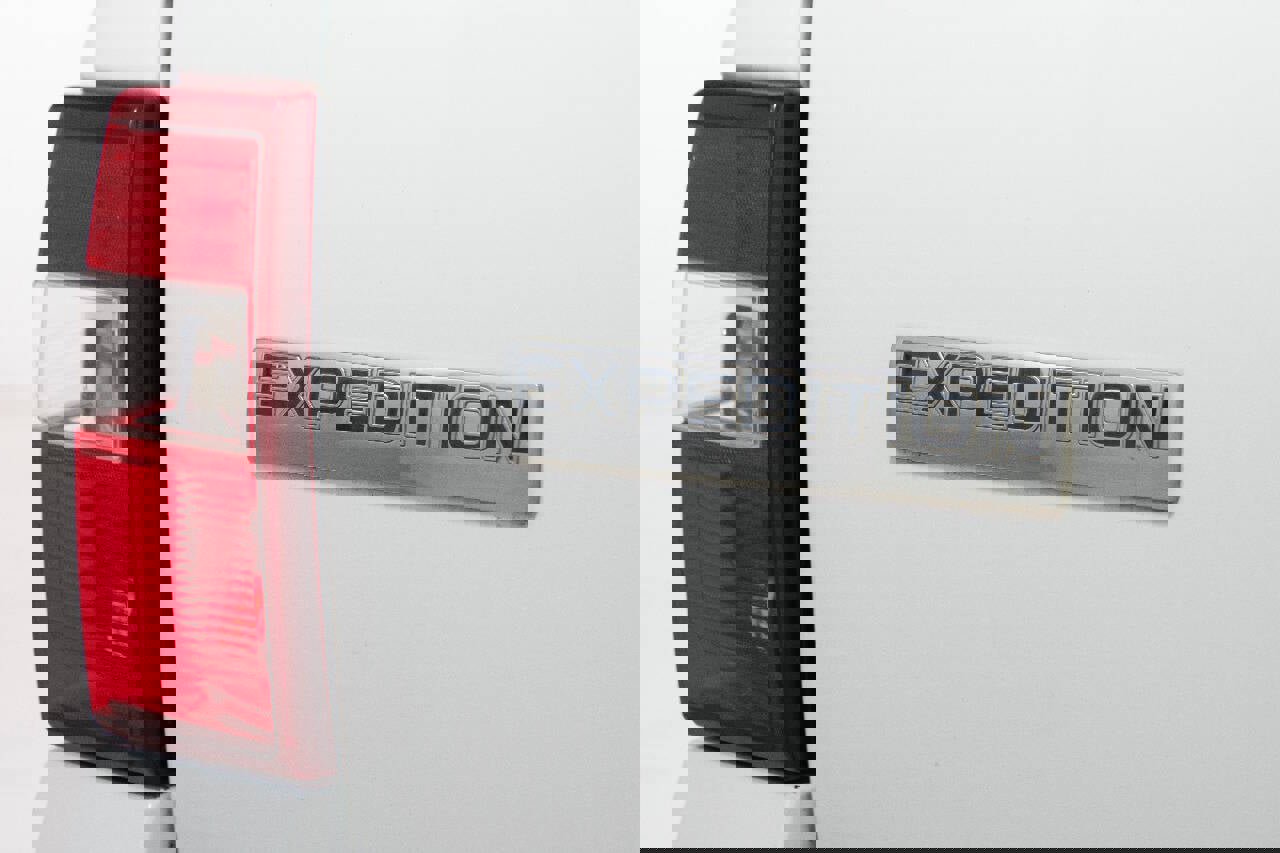 Used 2014 Ford Expedition XL RWD image 18