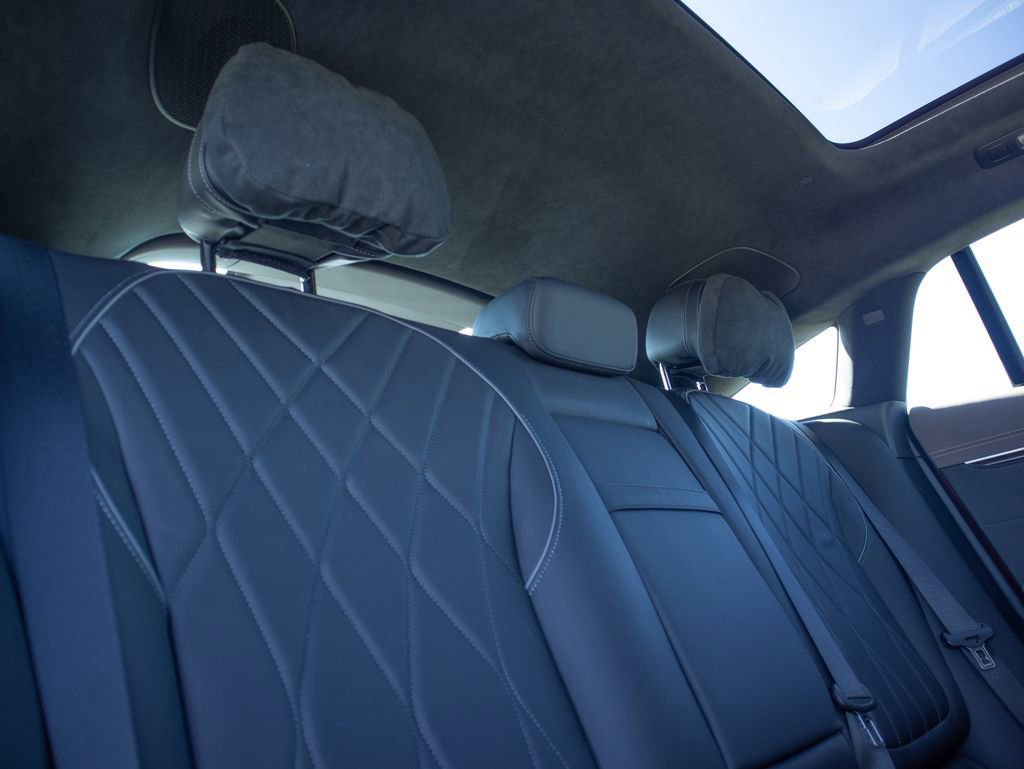 Used 2023 Mercedes-Benz EQS 580 4MATIC Sedan image 33