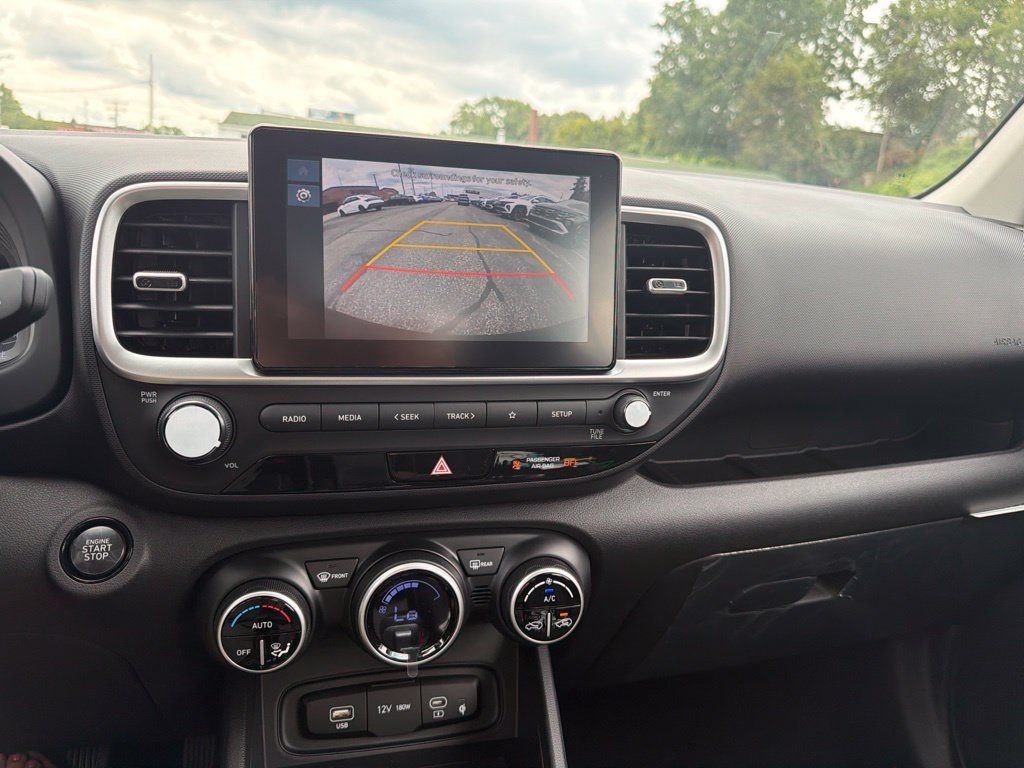 New 2026 Hyundai Venue SEL FWD image 25