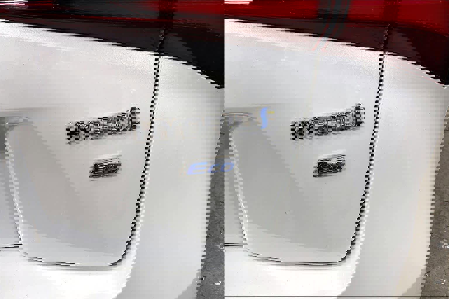 Used 2021 Toyota Prius L Eco FWD image 10