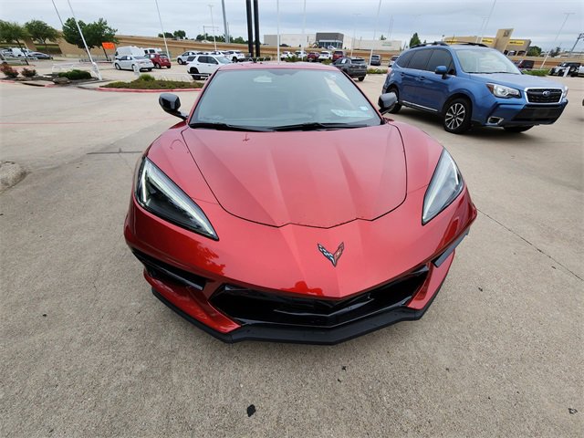 Used 2021 Chevrolet Corvette Stingray Preferred Cpe w/ Z51 Performance Package RWD image 2