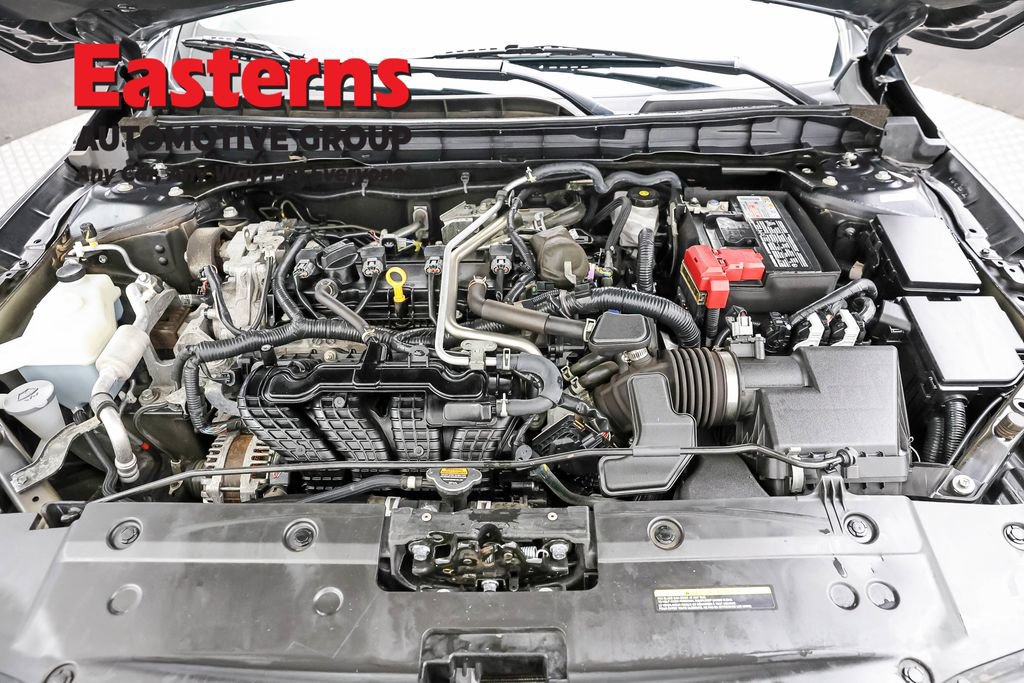 Used 2025 Nissan Altima 2.5 SR FWD image 7