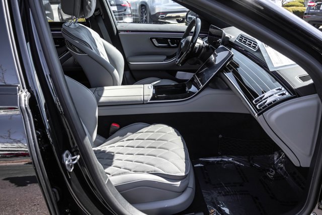 New 2026 Mercedes-Benz S 580 4MATIC Sedan image 24