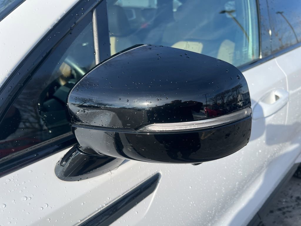 Certified 2025 Kia Sorento SX Prestige w/ Olive Brown Leather Package image 31