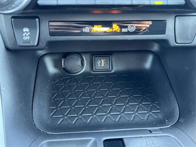 Used 2023 Toyota RAV4 LE image 15