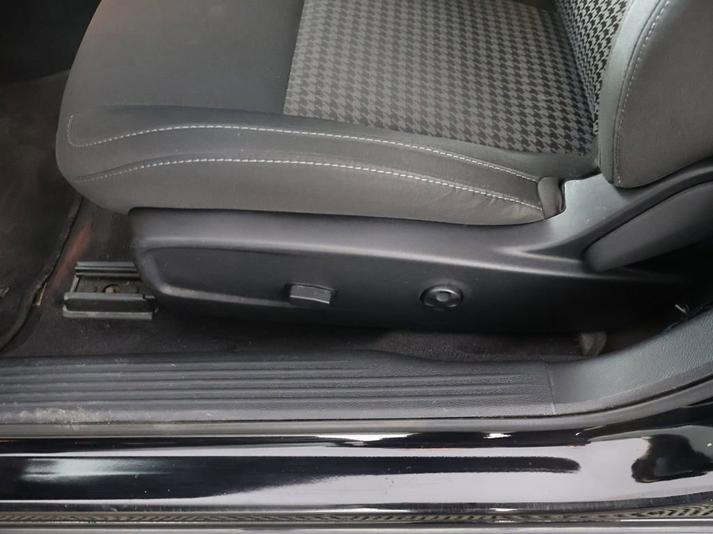 Used 2019 Dodge Challenger GT w/ Cold Weather Group image 25