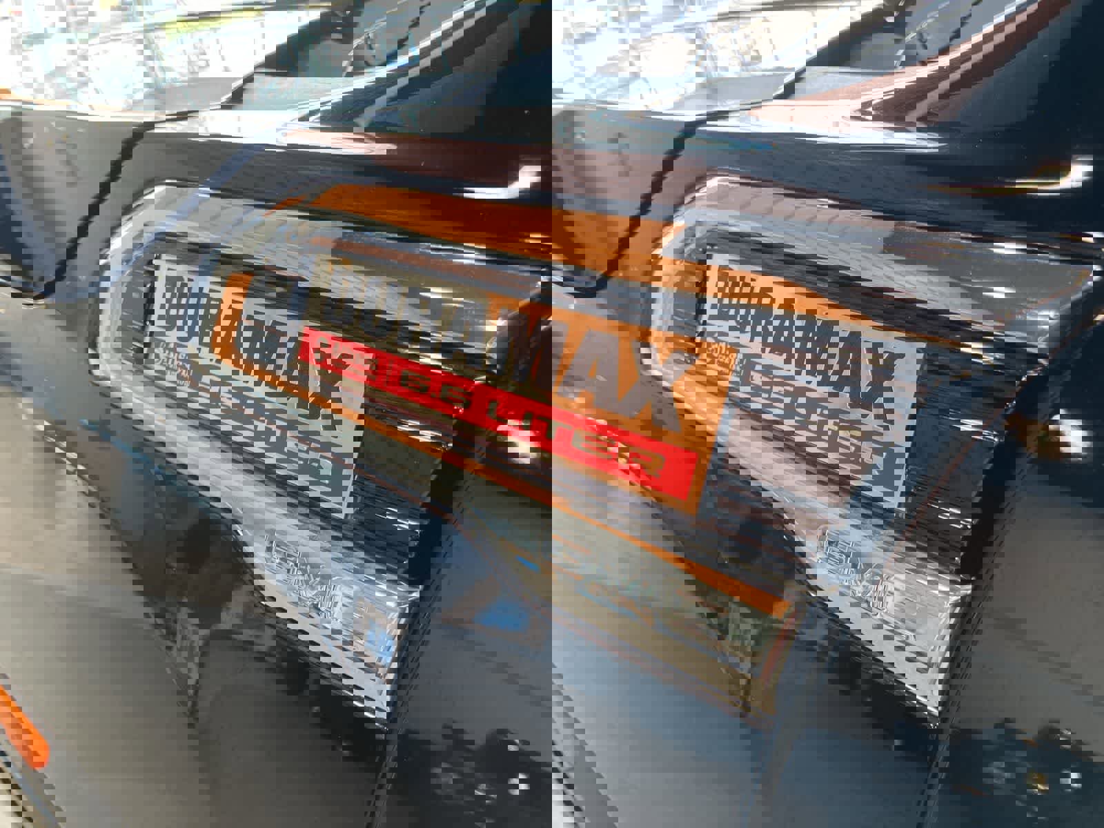 Used 2023 GMC Sierra 2500 SLT w/ SLT Premium Package image 10